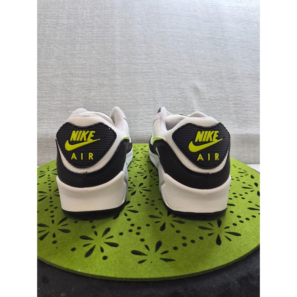 Nike Air Max 90 CZ1846-100 Mens 8.5 Running Shoes White Black Athletic Sneakers - Picture 5 of 14
